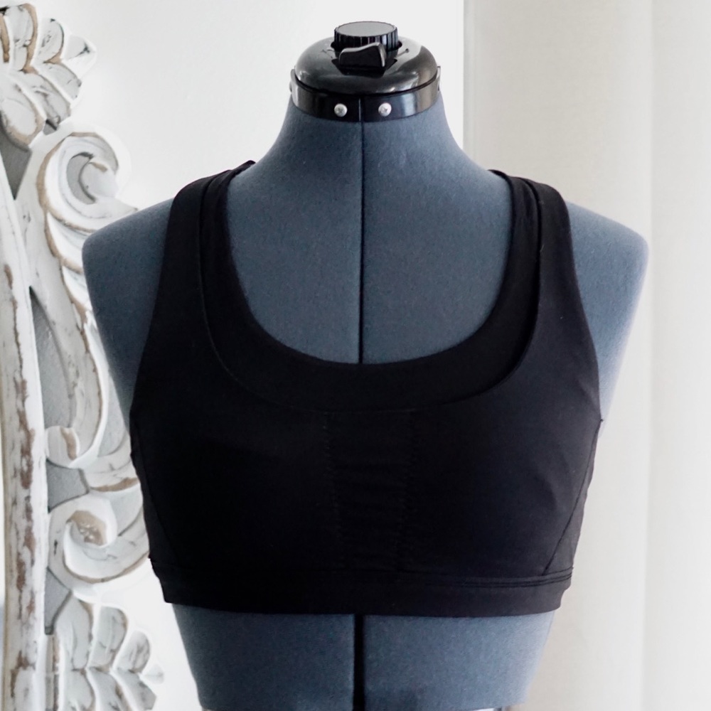 Lululemon Run Stuff Your Bra